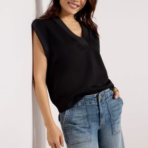 Eva Sleek V Neck Top