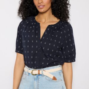 Fallon Split Neck Dobby Shirt