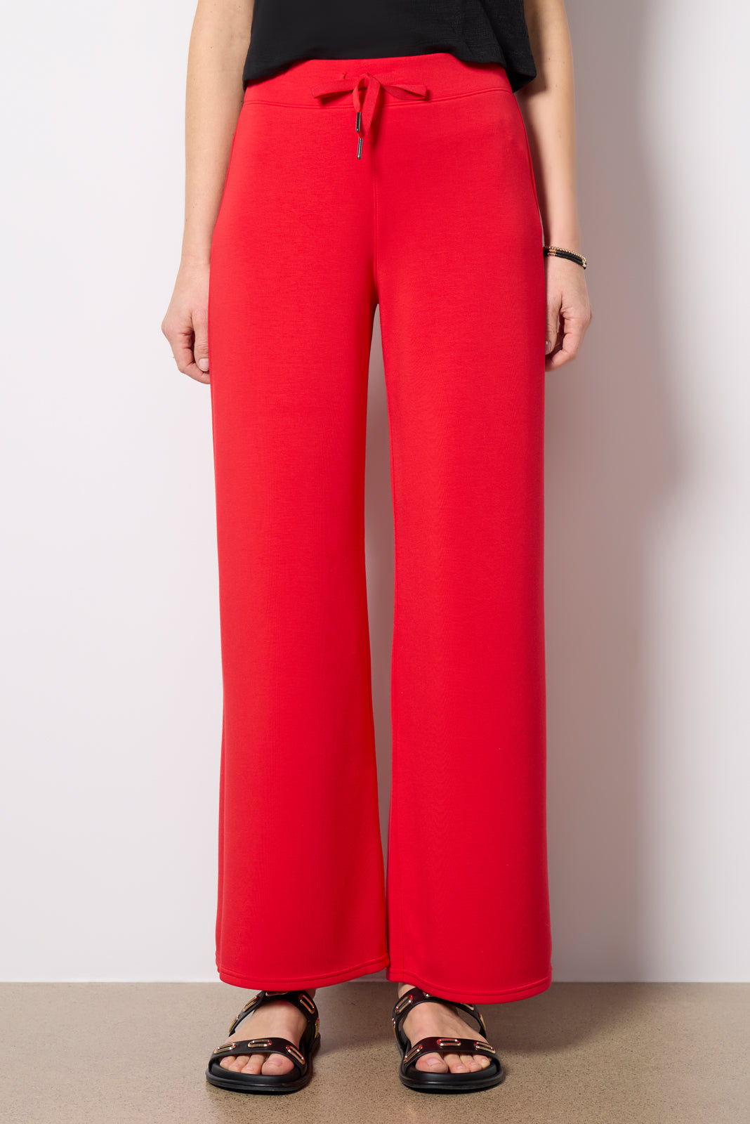 AirEssentials Wide Leg - Image 6