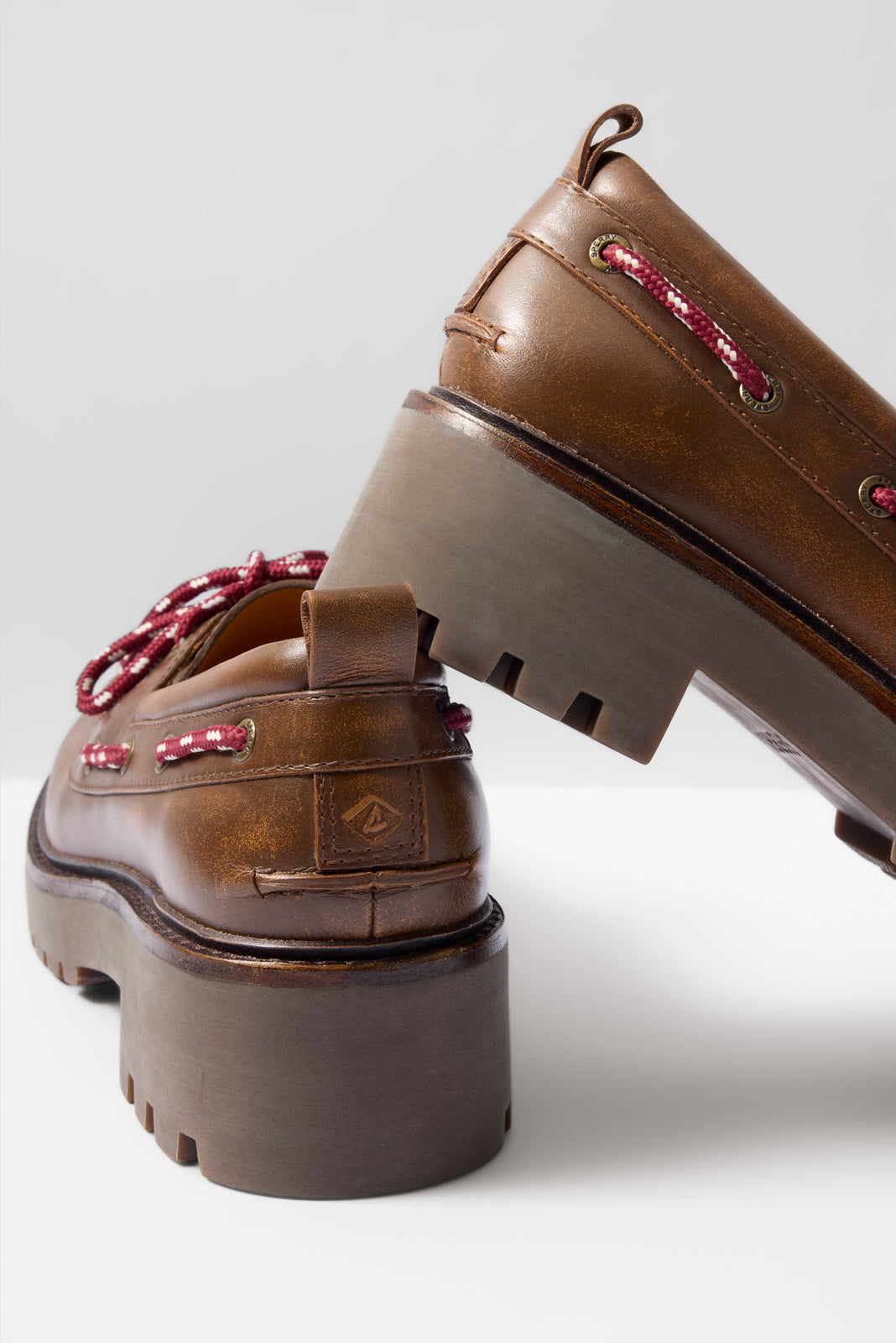 AO 2 Eye Lug Loafer - Image 3