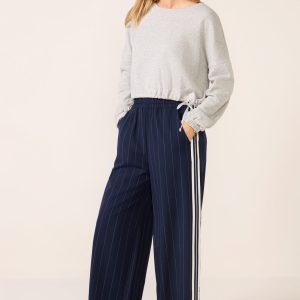Keyara Tie Bottom Sweatshirt