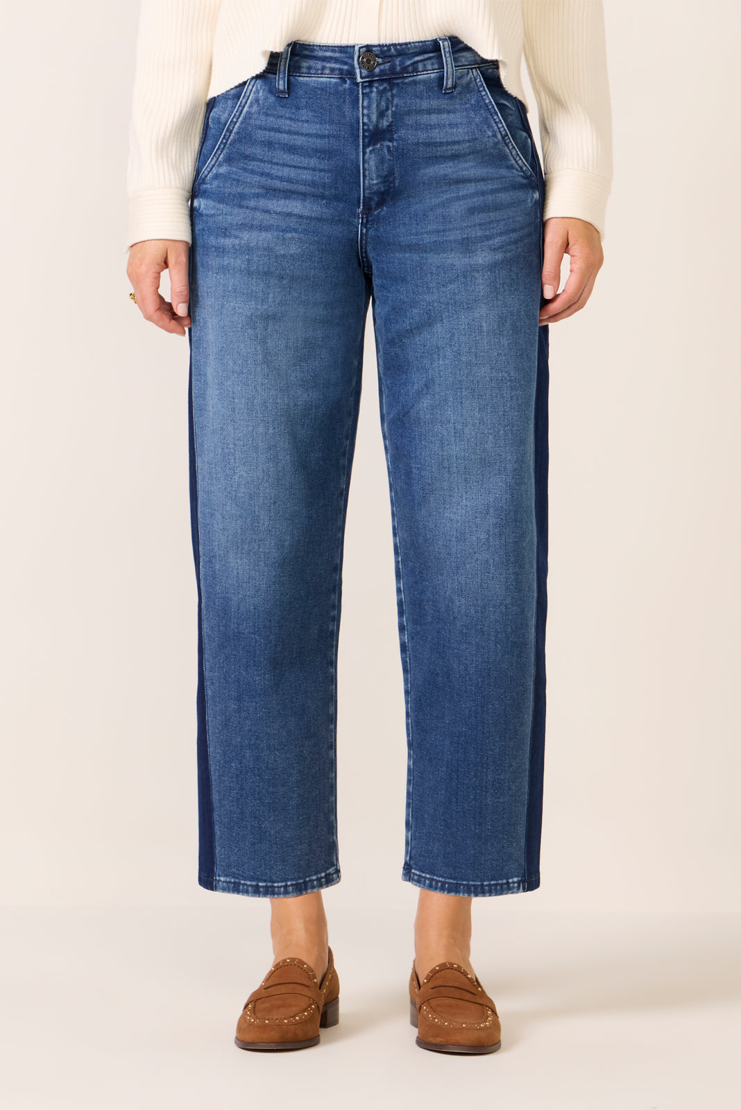 Ashton Wide Leg Barrel Jean - Image 5