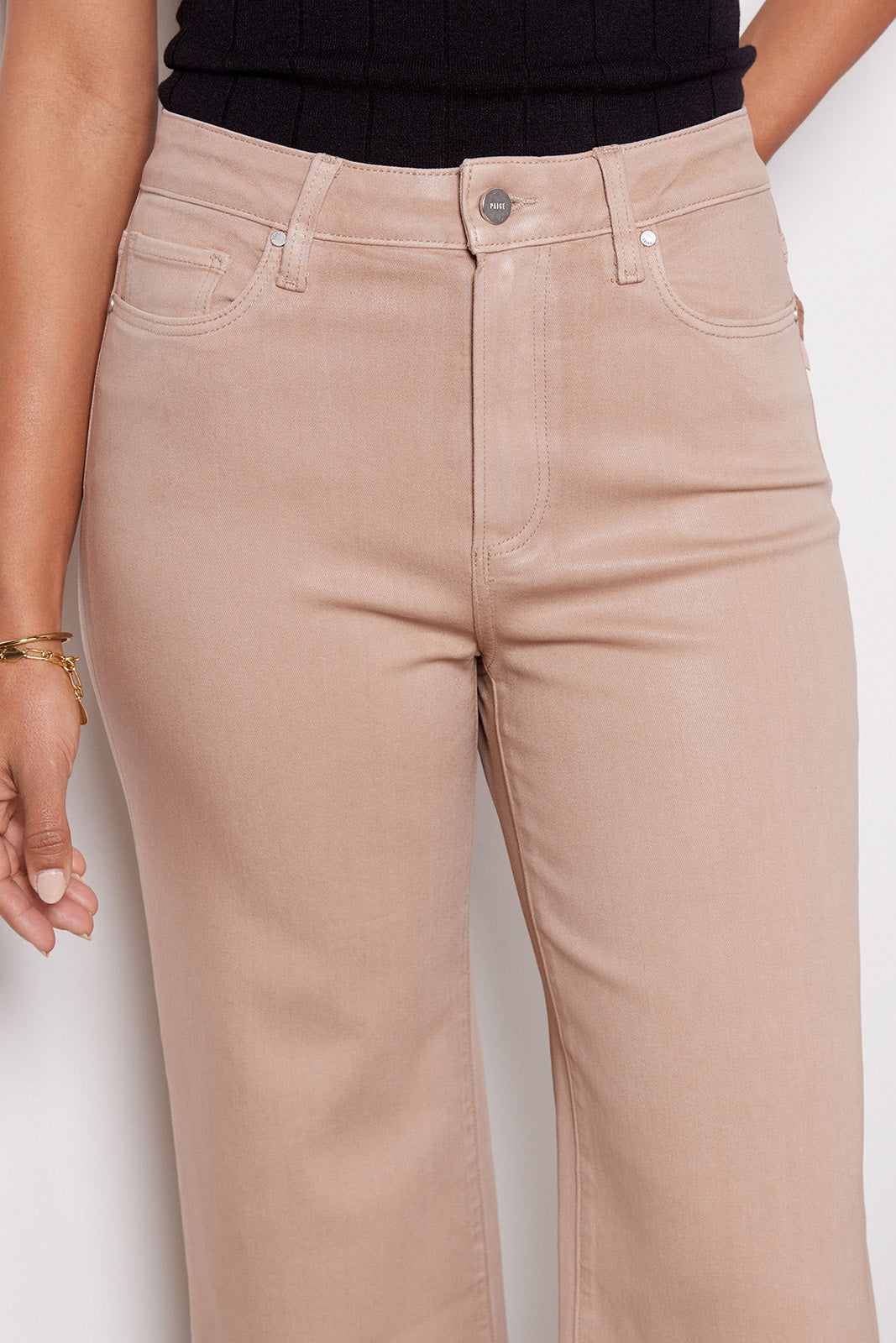 Coated Anessa - Image 4