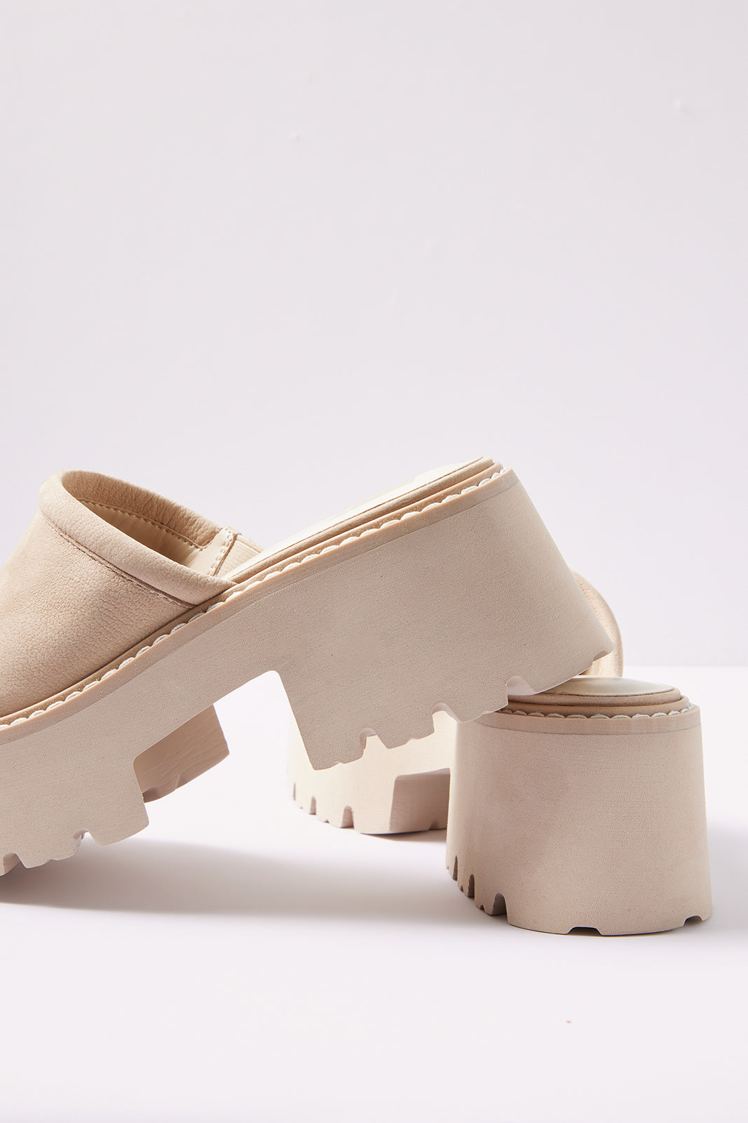 Leora Clog - Image 3