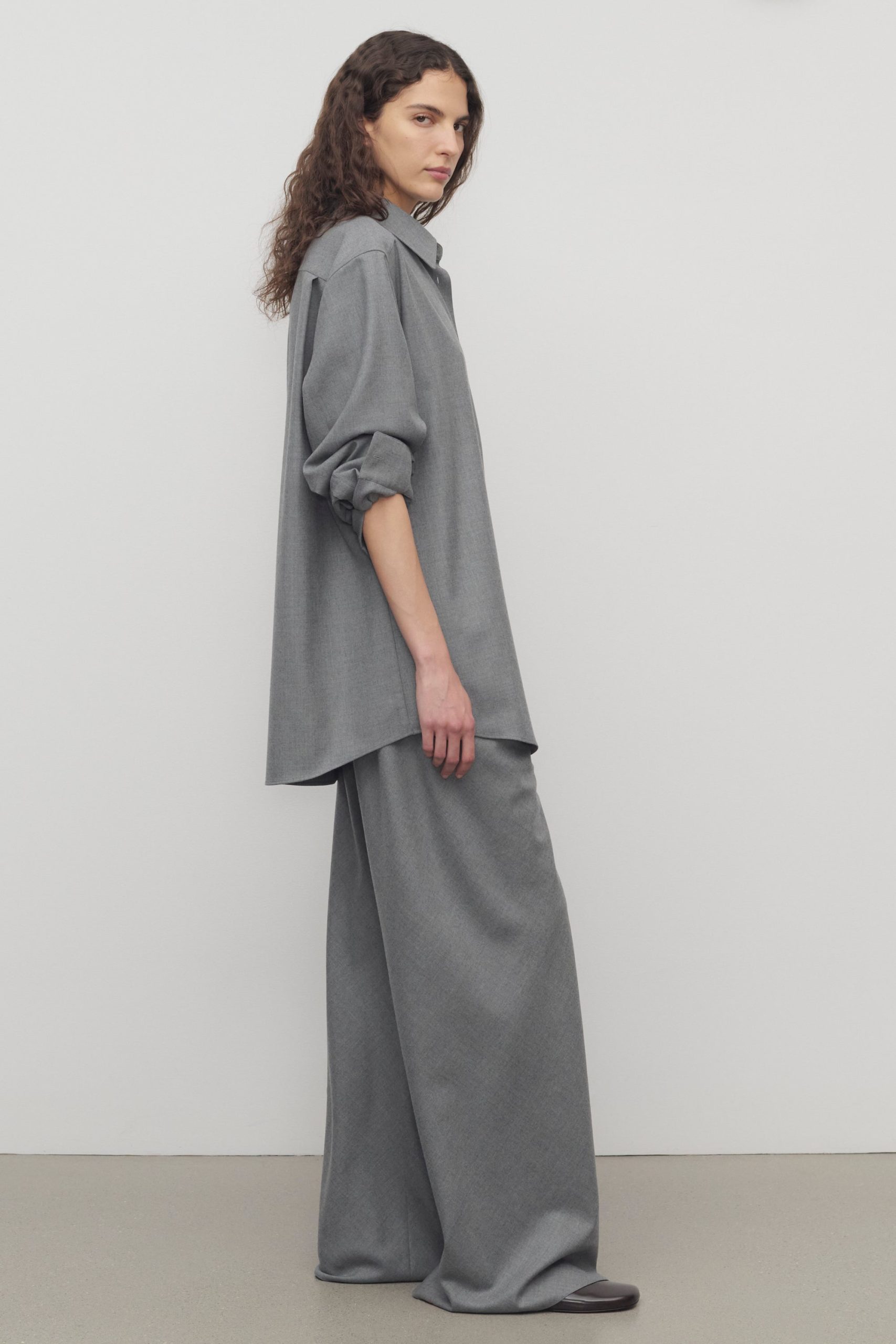 Gala Pant in Virgin Wool - Image 4